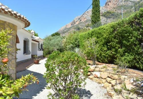 Jesus Pobre Chalet Sleeps 8 Pool