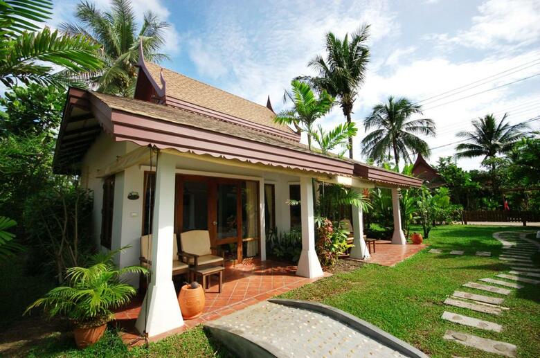 Hotel Ayara Villas