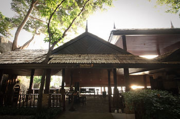 Hotel Baan Hin Sai Resort