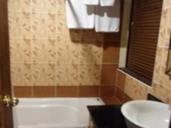 Hotel Baan Thong Luang