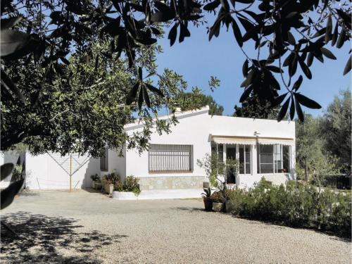 Four-bedroom Holiday Home In L'ametlla de Mar