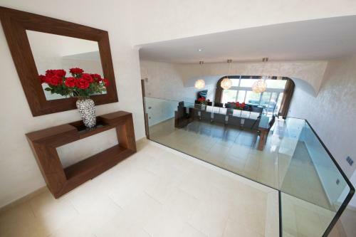 Villa Cui Bono