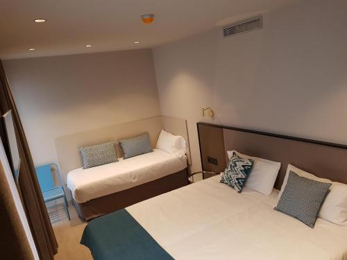 Hotel Torrent