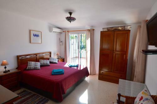 La Cala De Mijas Villa Sleeps 12 Pool Air Con Wifi