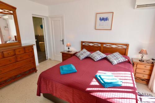 La Cala De Mijas Villa Sleeps 12 Pool Air Con Wifi
