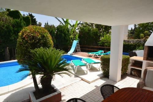 La Cala De Mijas Villa Sleeps 12 Pool Air Con Wifi