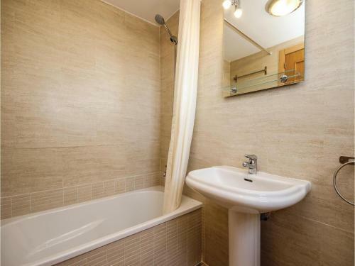 Two-bedroom Holiday Home In La Cala De Mijas