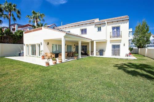 La Cala Seaview Villa