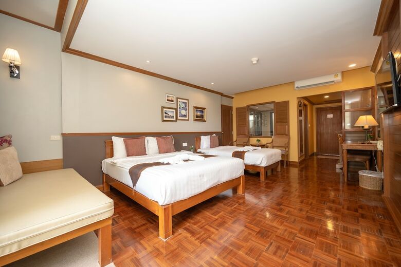 Hotel Comsaed River Kwai Resort