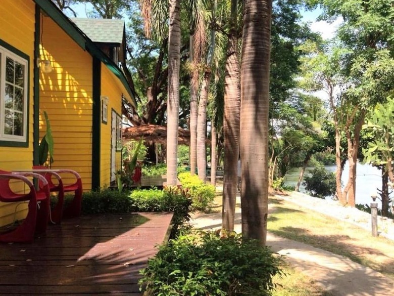 Hotel Comsaed River Kwai Resort