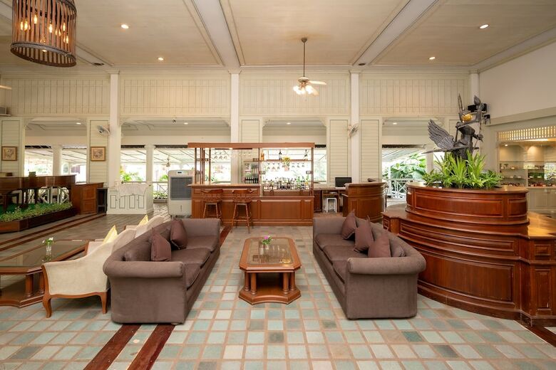 Hotel Comsaed River Kwai Resort