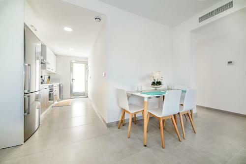 Torre De La Horadada Villa Sleeps 6 Pool Air Con
