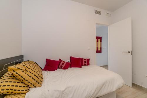 Torrelamata Apartment Sleeps 4 Pool Wifi