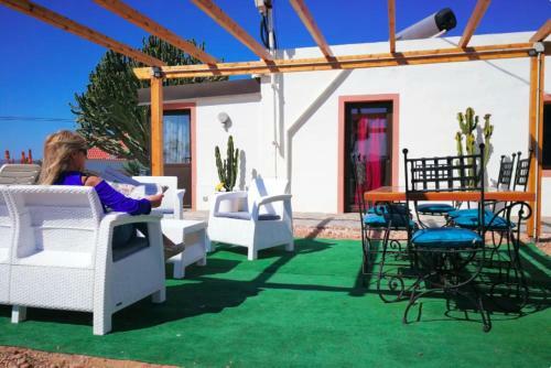 Lightbooking-villa Sol