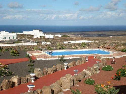 Las Brenas Villa Sleeps 2 Wifi T691366