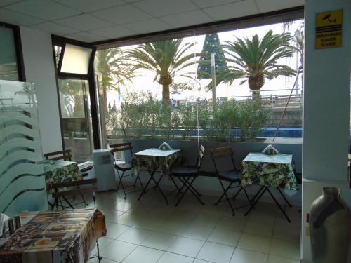 Coral Hostal