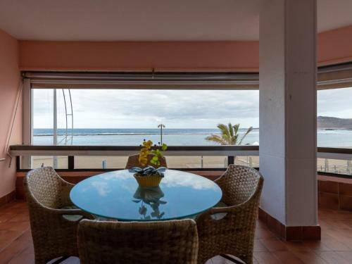 Apartment Seafront Las Canteras 24