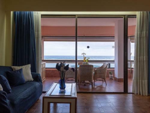 Apartment Seafront Las Canteras 24