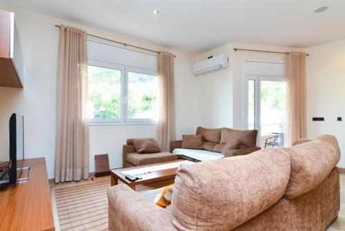 Sant Eloi Villa Sleeps 18 Pool