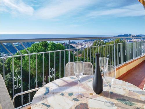 Three-bedroom Holiday Home In Lloret De Mar