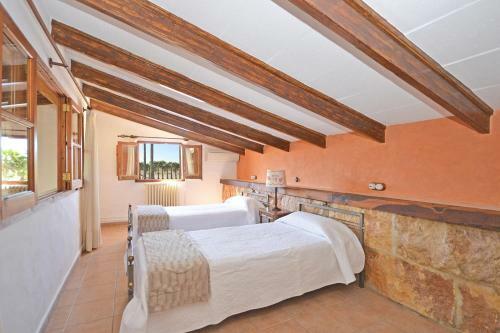Villa Caulls