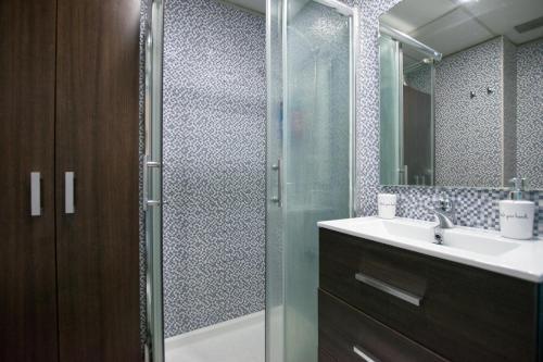 Apartamento Large Terrace And Heated Swimming Pool