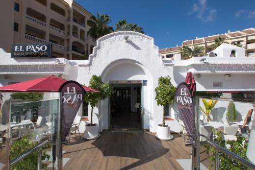 Apartamento Large Terrace And Heated Swimming Pool