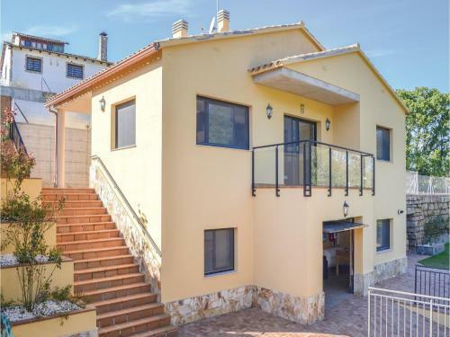 Four-bedroom Holiday Home In Macanet De La Selva