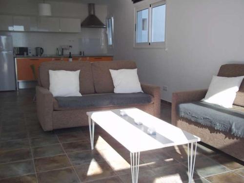 Macher Villa Sleeps 4 Pool Wifi