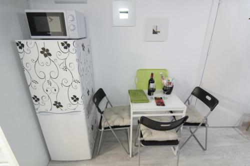 Silver Madrid Apartments