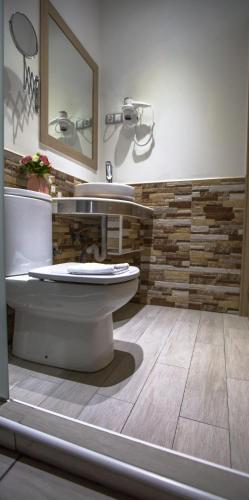 Hostal Adis