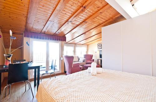 Apartamento Puerta Del Sol VI