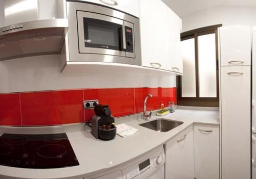 Apartamentos Madrid Plaza