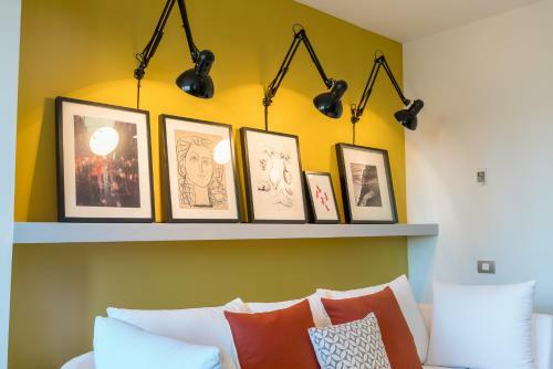Home Club Calle Nueva Apartments
