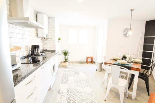 Apartamento Letmalaga Pompidou Beach