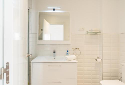 Urbe10 Plaza de La Constitucion 1 Bedroom Apartment