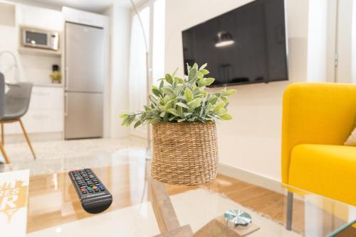 Urbe10 Premium Sanchez Pastor 1 Bedroom Apartment