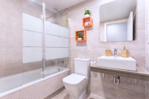 Two-bedroom Apartment With Pool Pacifico