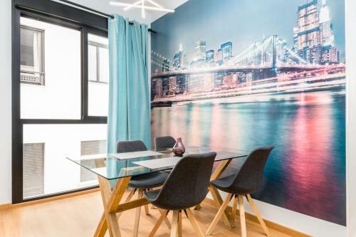 Suite Homes Stylish Central Apartment