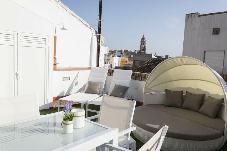 Apartamento Living4malaga Atico Cervantes