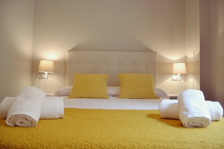 Apartamentos Plaza Del Obispo