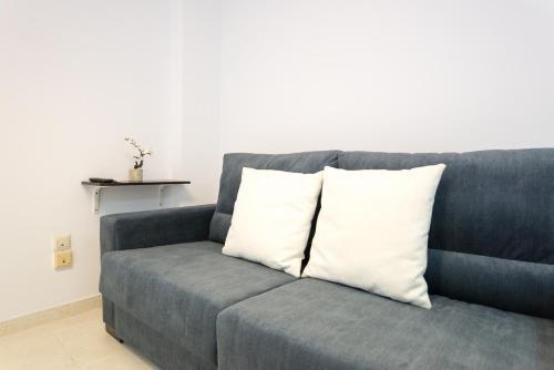 Plaza De Las Flores 1 Bedroom Apartment