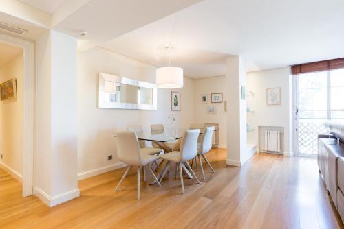 Urbe10 Alameda De Col�n Premium 2 Bedrooms Apartment