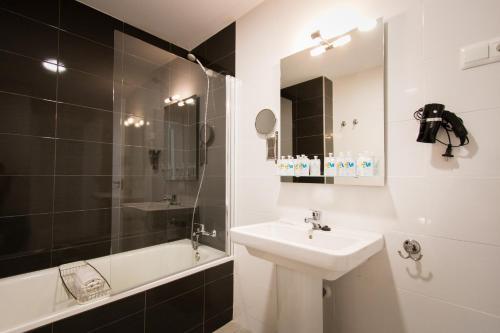 Apartamento Holidays2malaga Suites