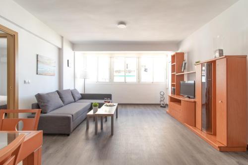 Sea View 2 Bedroom Apartment