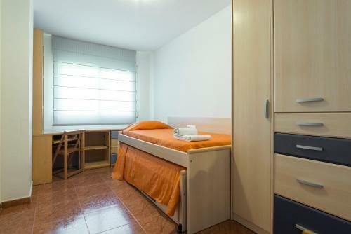 Ref. 190. Apart. Avenida
