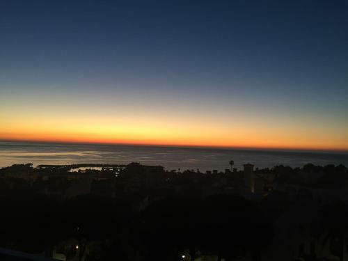 Apartamento Duquesa Suite And Golf With A Spectacular Sea View