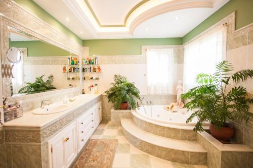 Ocean Villa