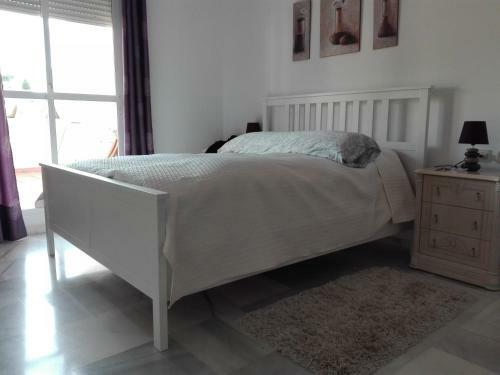 Bonito Apartamento En Nueva Andalucia