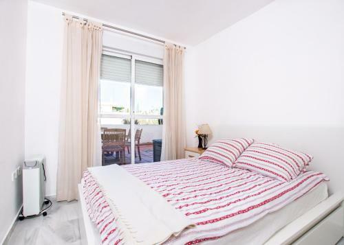 Bonito Apartamento En Nueva Andalucia